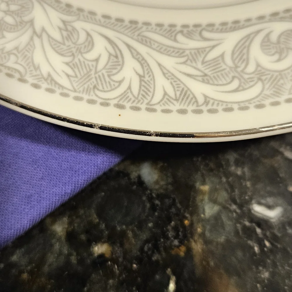 4 (Set) Bread & Butter Imperial China W Dalton #5671 